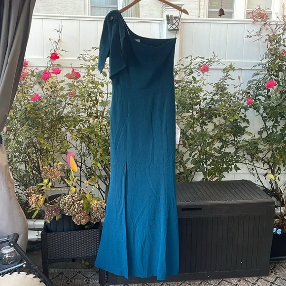 Dress The Population - Georgina One-Shoulder Crepe Gown - Peacock Blue Large